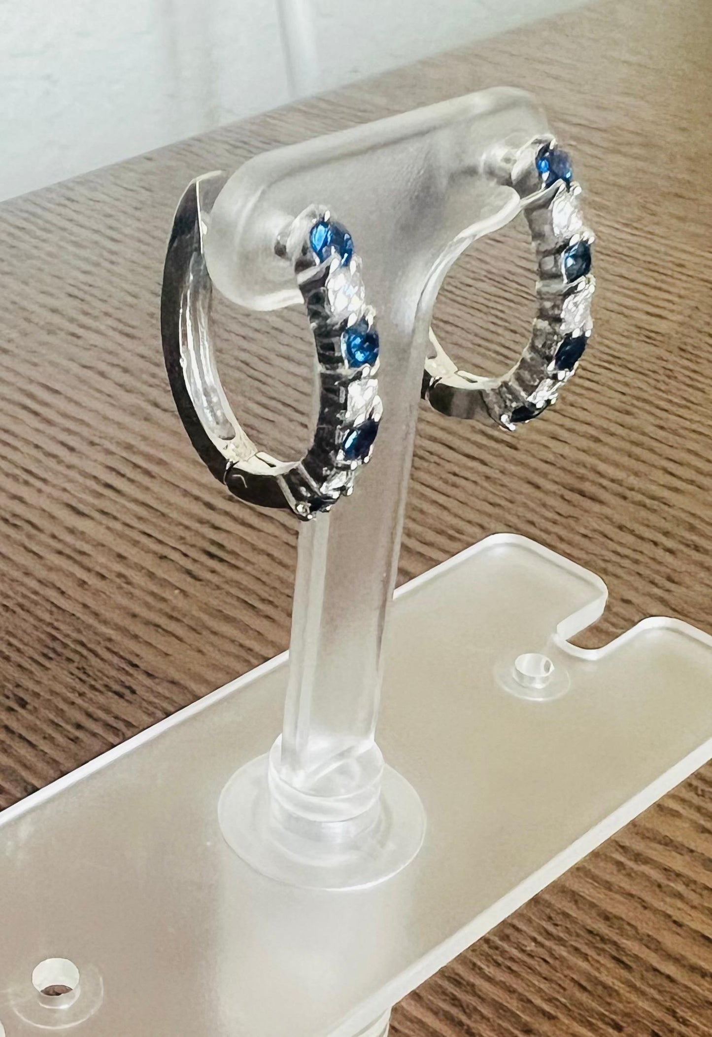 0.93 Carat Blue Sapphire Diamond White Gold Earrings
