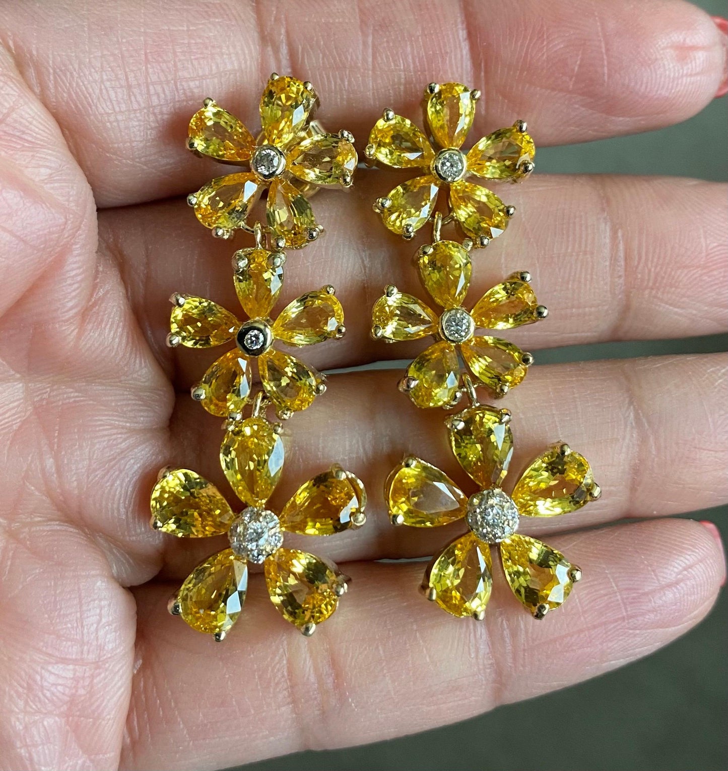 19.90 Carat Yellow Sapphire Diamond 18 Karat Yellow Gold Drop Earrings