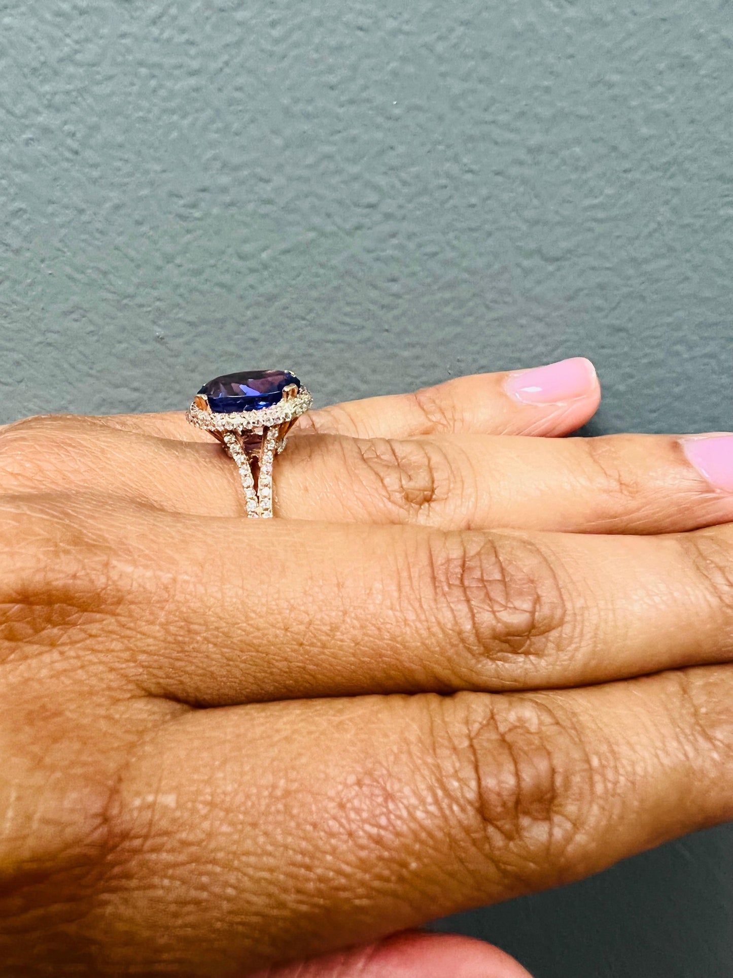 4.57 Carat Tanzanite Diamond 14 Karat Rose Gold Ring