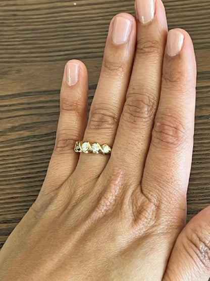 0.55 Carat Round Cut Diamond Band 14 Karat Yellow Gold