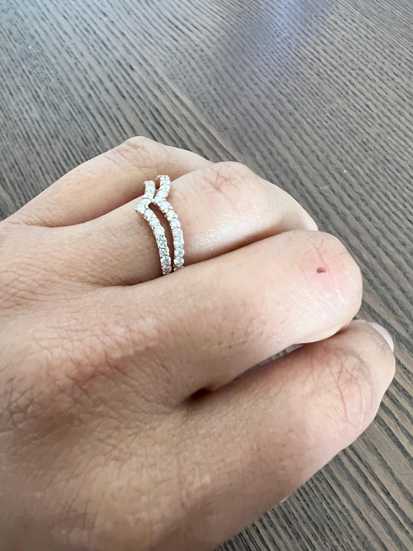 0.79 Carat Round Cut Diamond Rose Gold Bands
