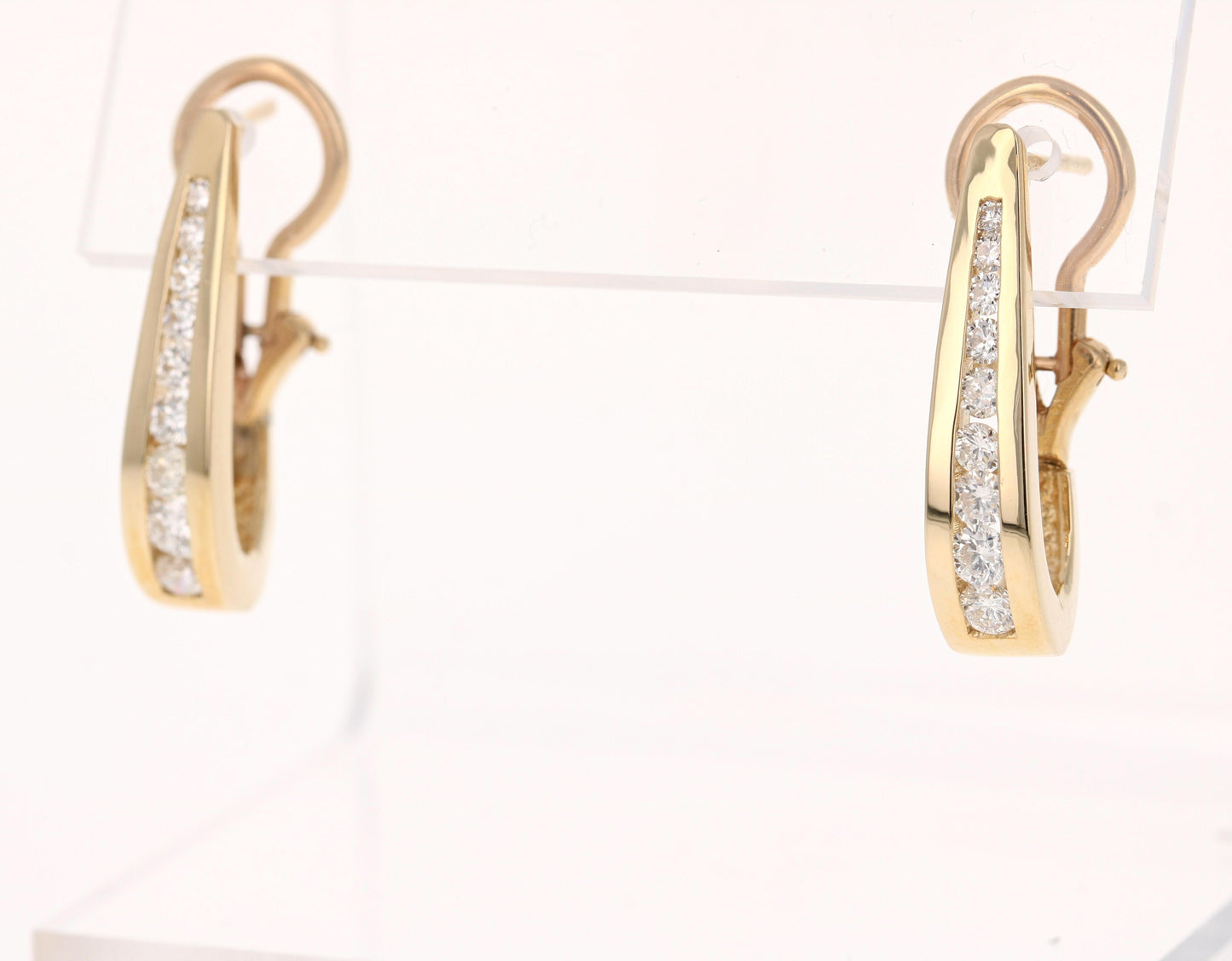 0.85 Carat Diamond Yellow Gold Earrings