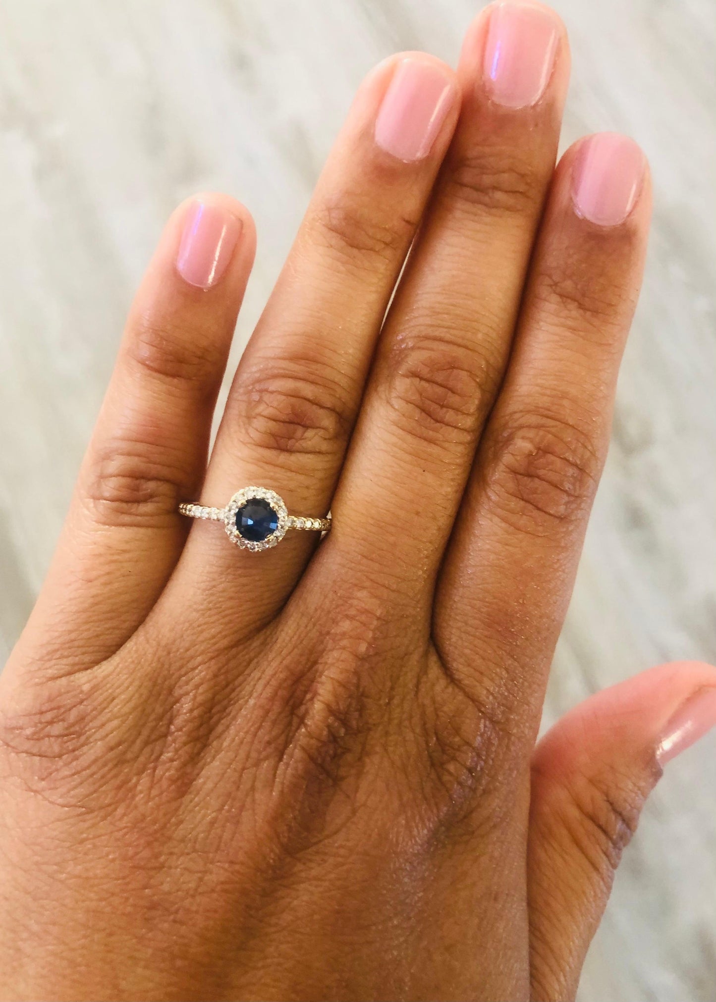 0.92 Carat Blue Sapphire Diamond Yellow Gold Ring