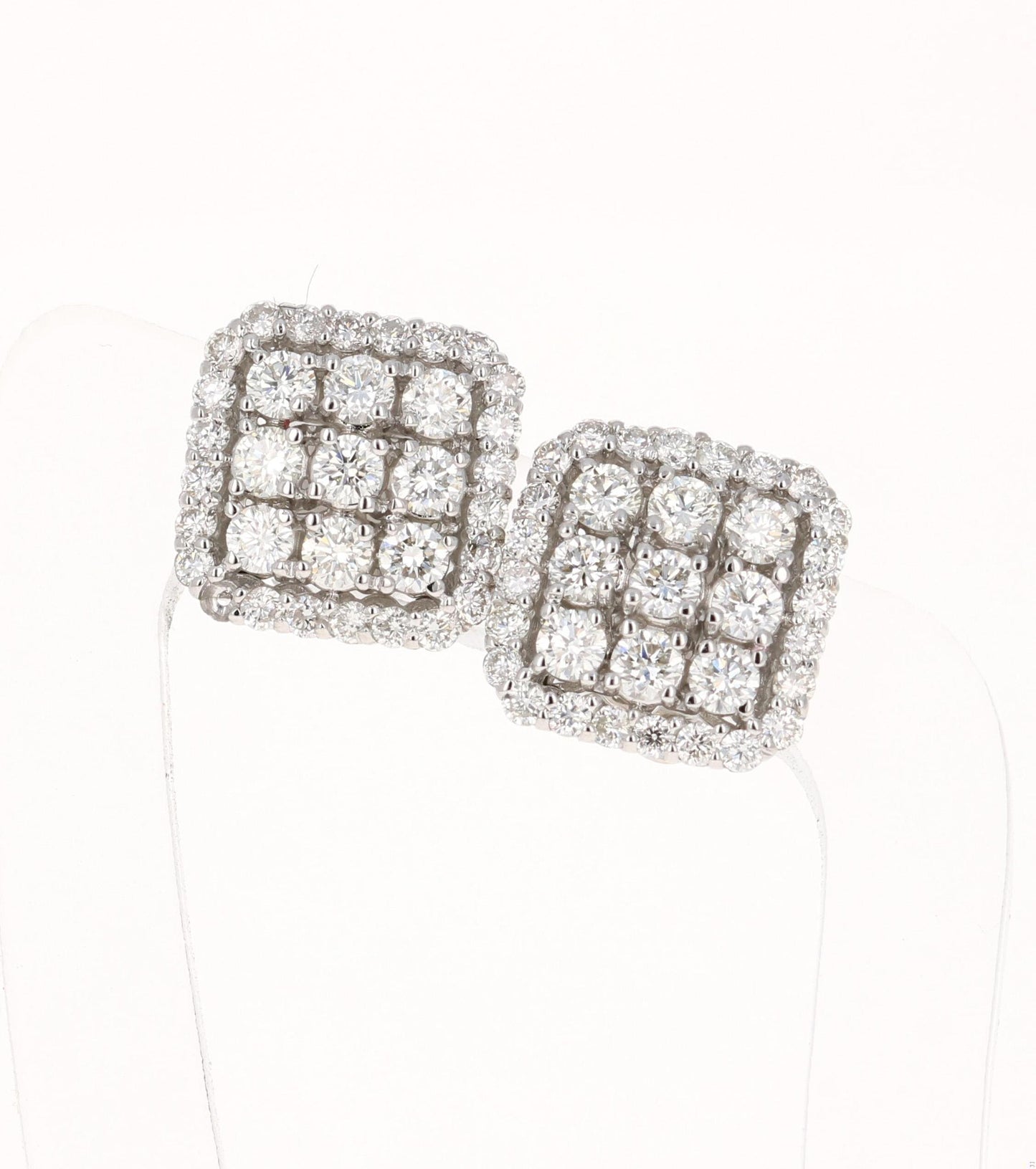 1.06 Carat Round Diamond White Gold Earrings