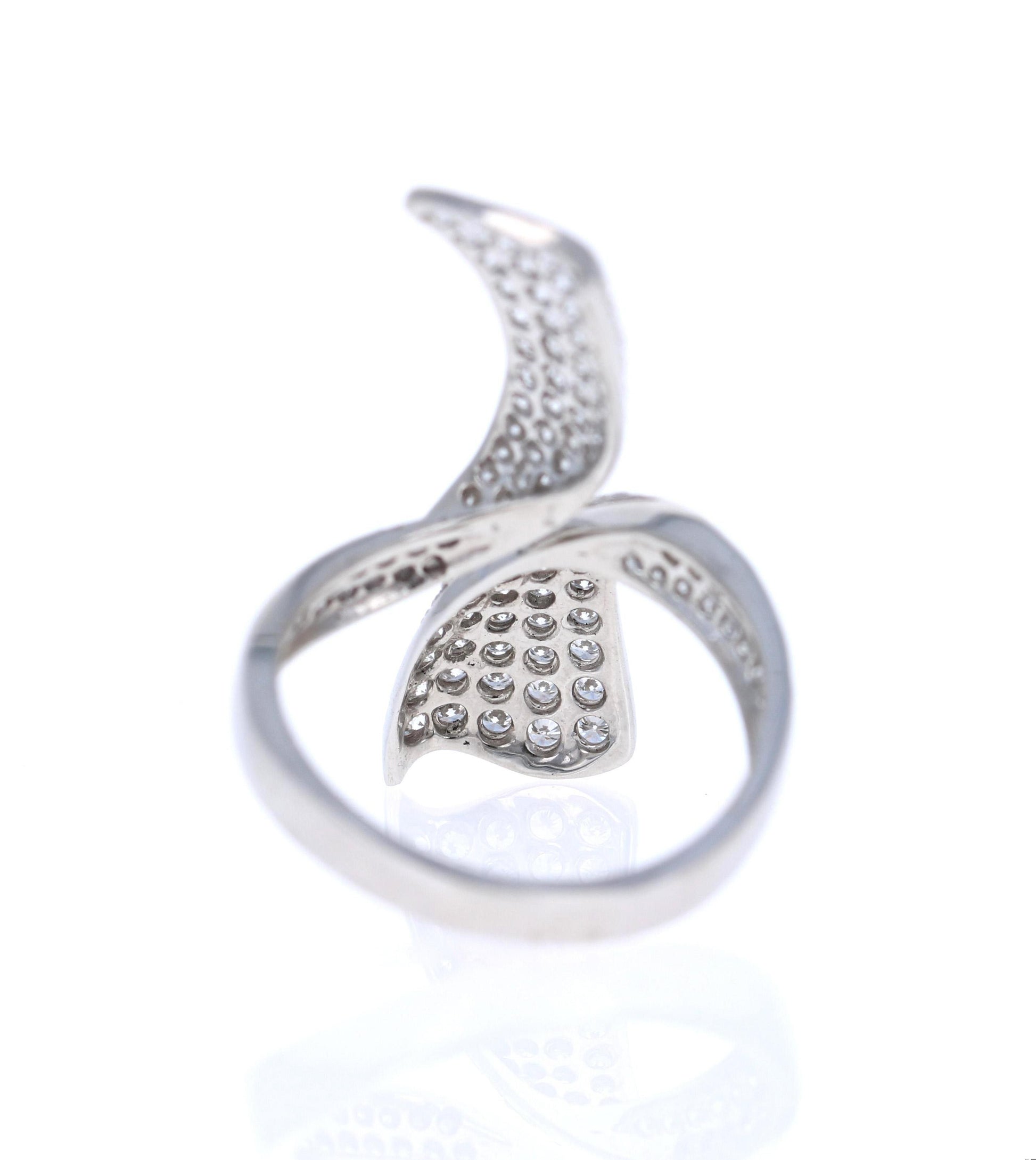 1.09 Carat Round Cut Diamond White Gold Cocktail Ring