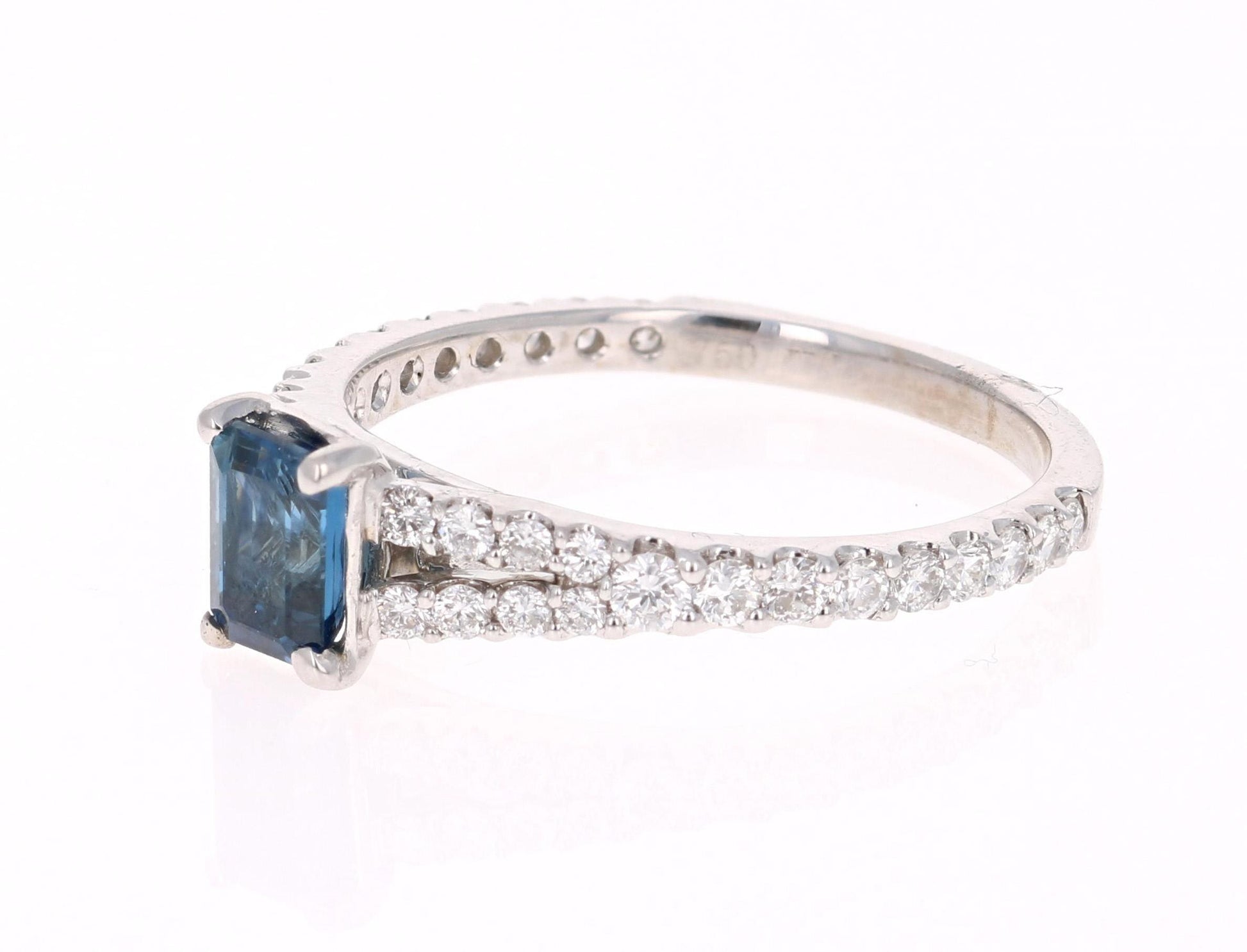 1.35 Carat Sapphire Diamond 14 Karat White Gold Ring