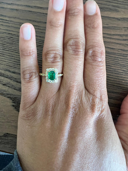 1.42 Carat Emerald Diamond Yellow Gold Engagement Ring
