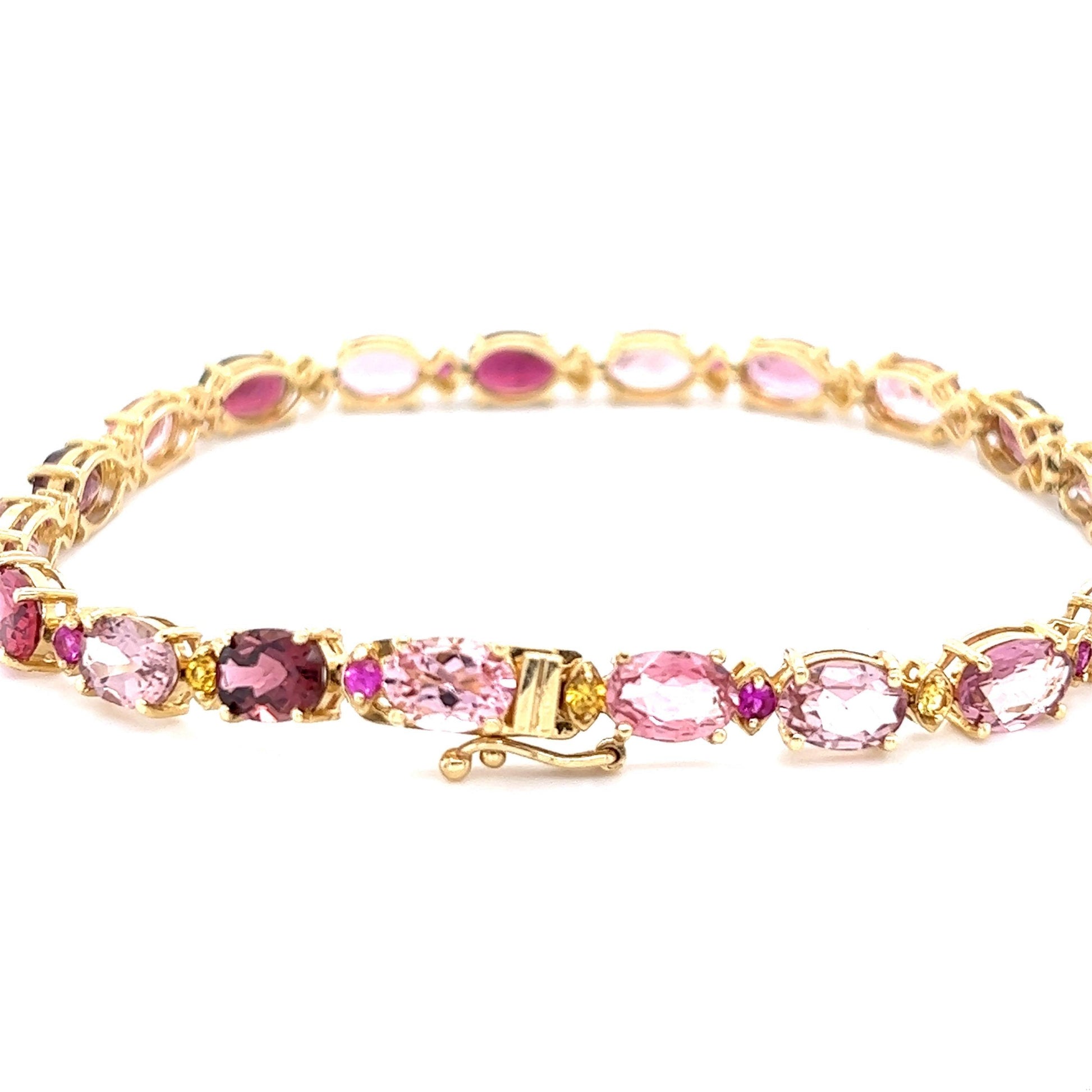 15.63 Carat Natural Tourmaline Sapphire 14 Karat Yellow Gold Bracelet