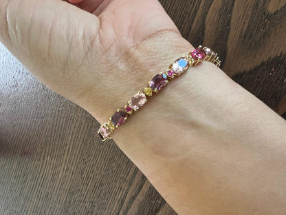 15.63 Carat Natural Tourmaline Sapphire 14 Karat Yellow Gold Bracelet