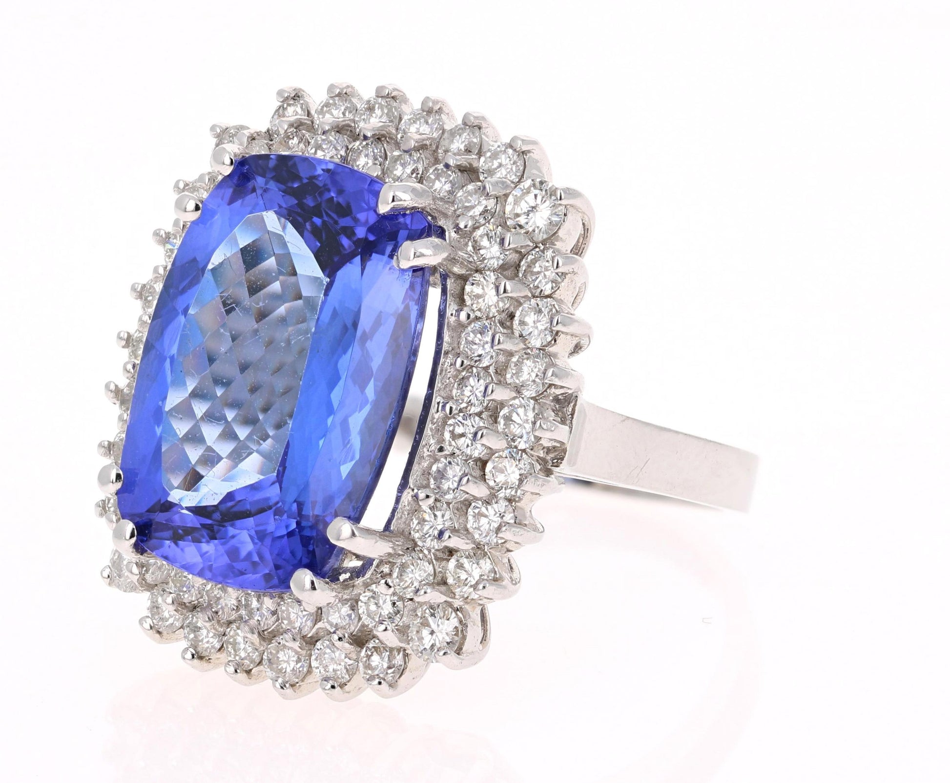 19.42 Carat Tanzanite Diamond Cocktail 18 Karat White Gold Ring