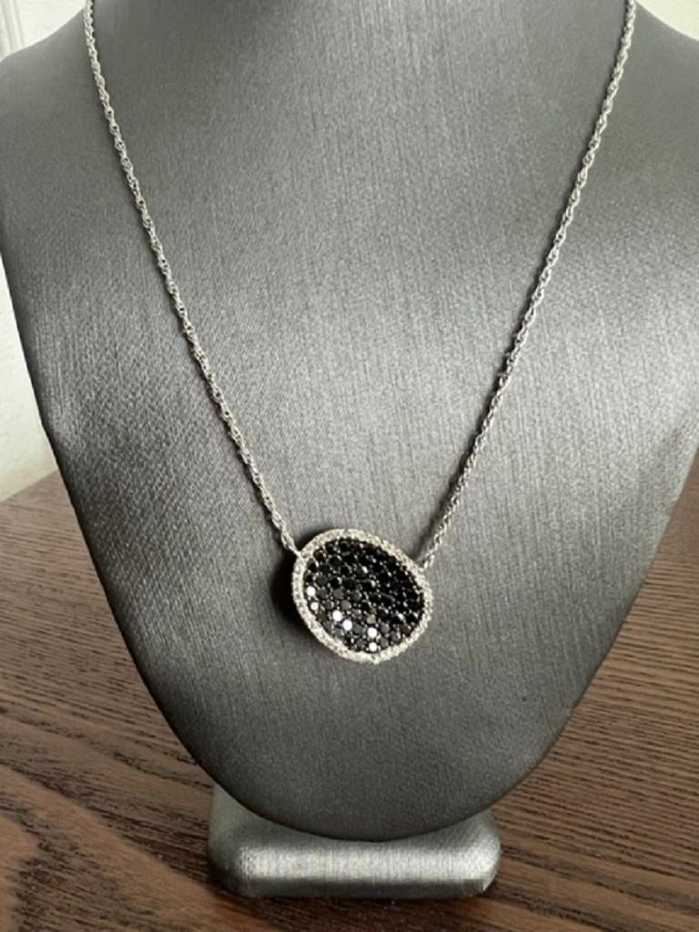 2.02 Carat Black Diamond White Diamond 14 Karat White Gold Chain Necklace