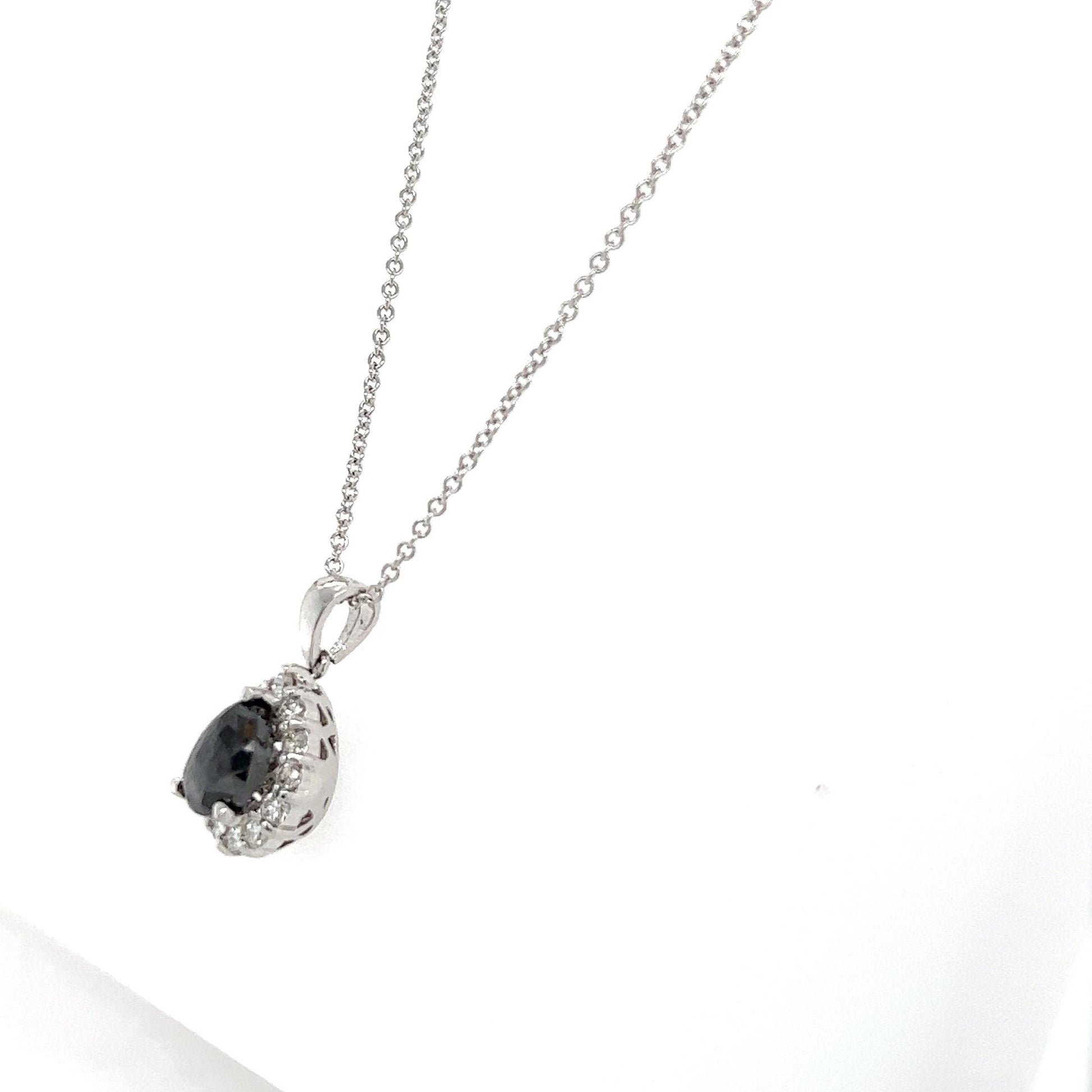 2.34 Carat Black Diamond White Diamond White Gold Chain Pendant