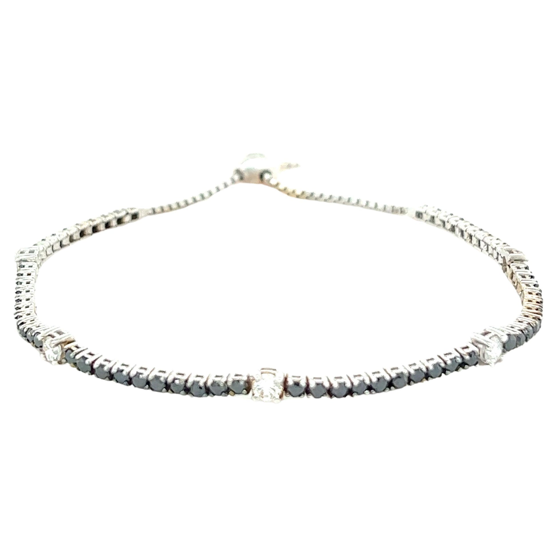 2.42 Carat Black Diamond White Diamond 14 Karat White Gold Bracelet