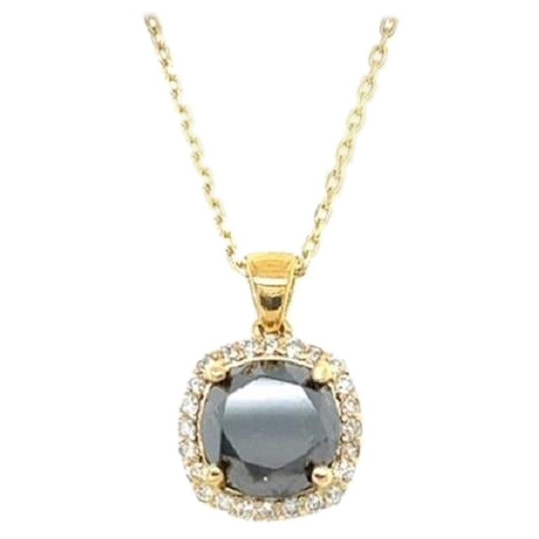 2.80 Carat Black Diamond White Diamond Yellow Gold Pendant