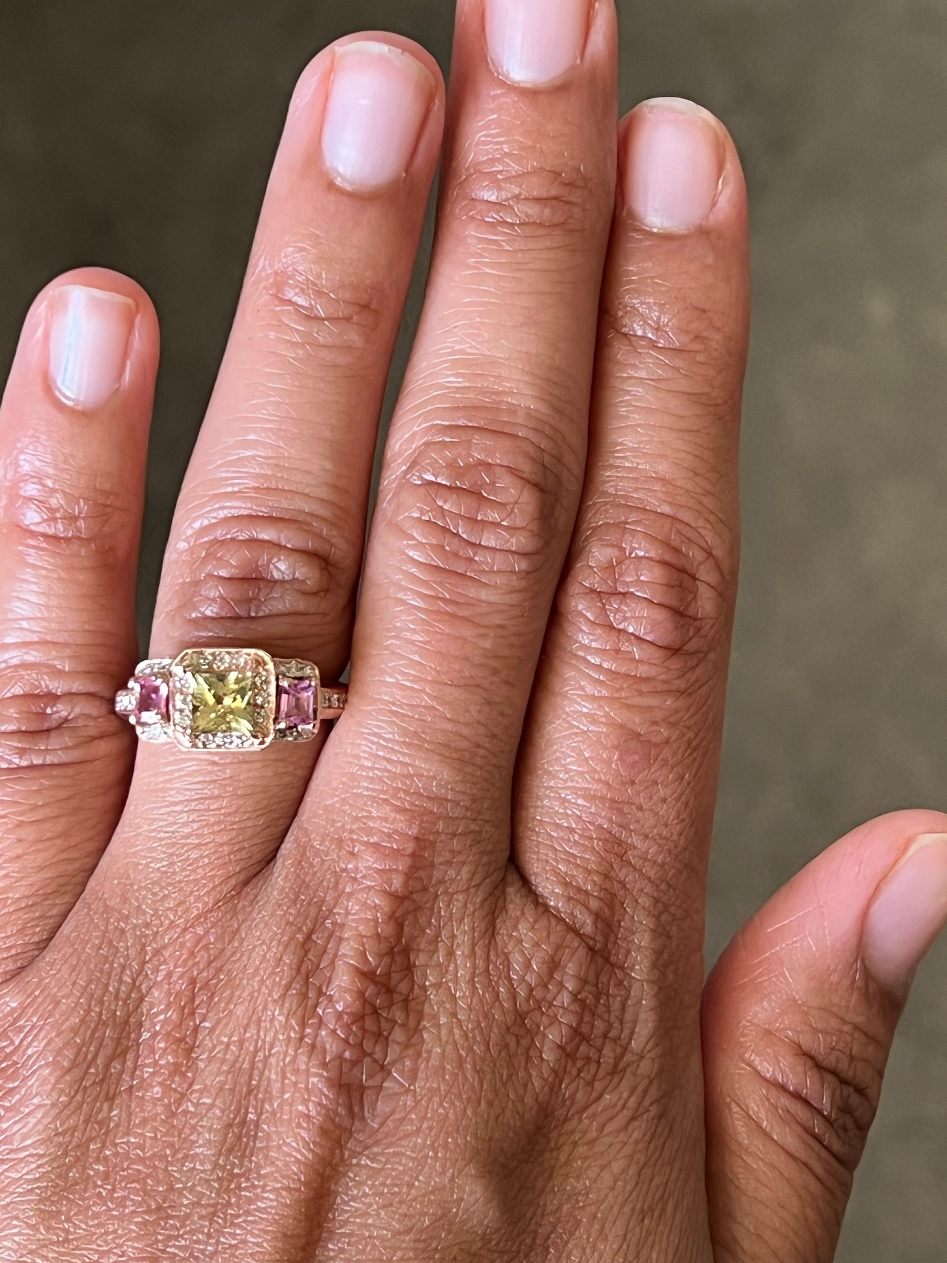 2.83 Carat GIA Yellow Pink Sapphire Diamond Three Stone 14 Karat Rose Gold Ring