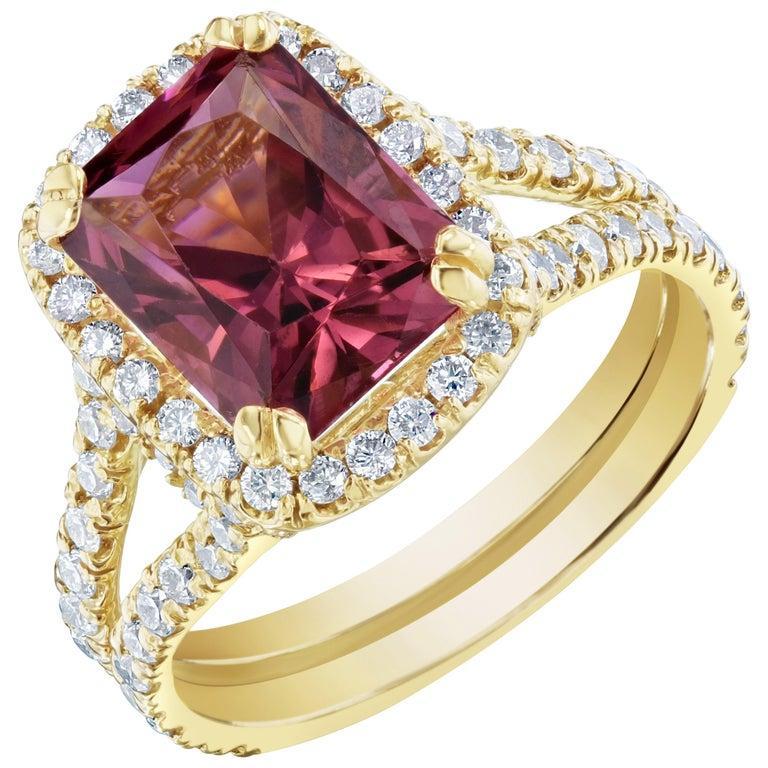 4.01 Carat Tourmaline Diamond Yellow Gold Cocktail Ring