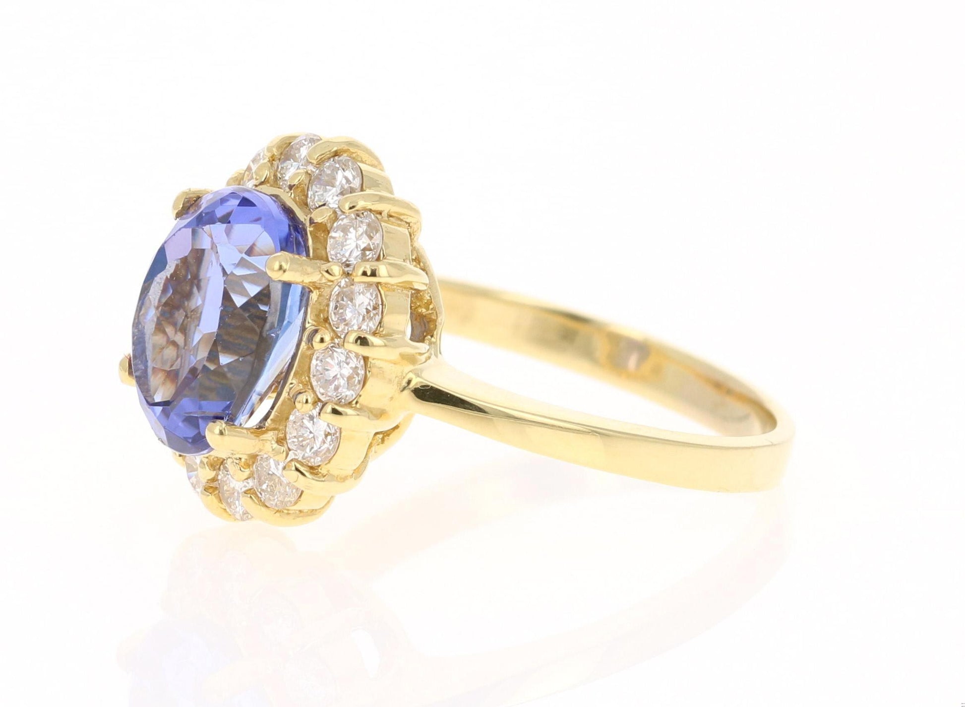 4.80 Carat Tanzanite Diamond 18 Karat Yellow Gold Cocktail Ring