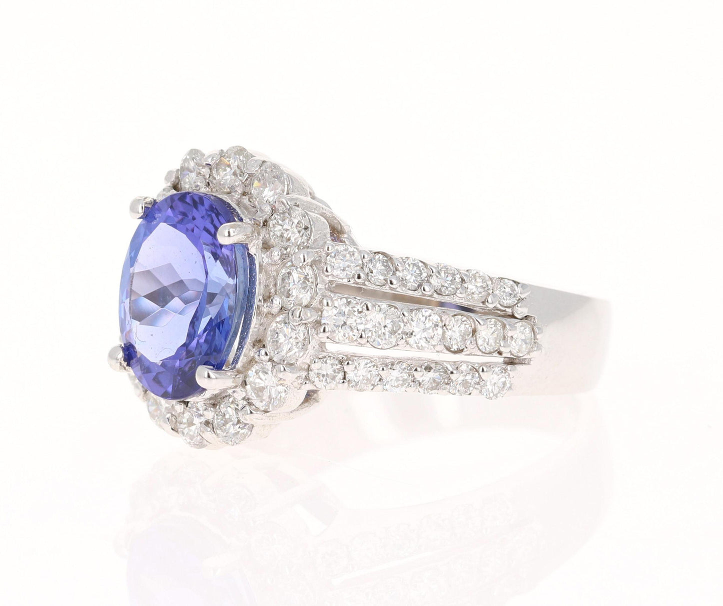 5.48 Carat Tanzanite Diamond 18 Karat White Gold Ring