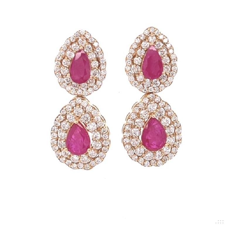 7.77 Carat Natural Ruby Diamond Yellow Gold Drop Earrings