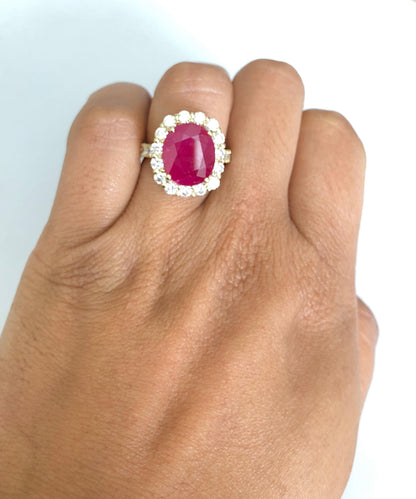 9.33 Carat Ruby Diamond 18 Karat Yellow Gold Engagement Ring