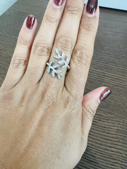 Natural Diamond 0.28 Carat Leaf Wrap White Gold Yellow Gold Statement Ring
