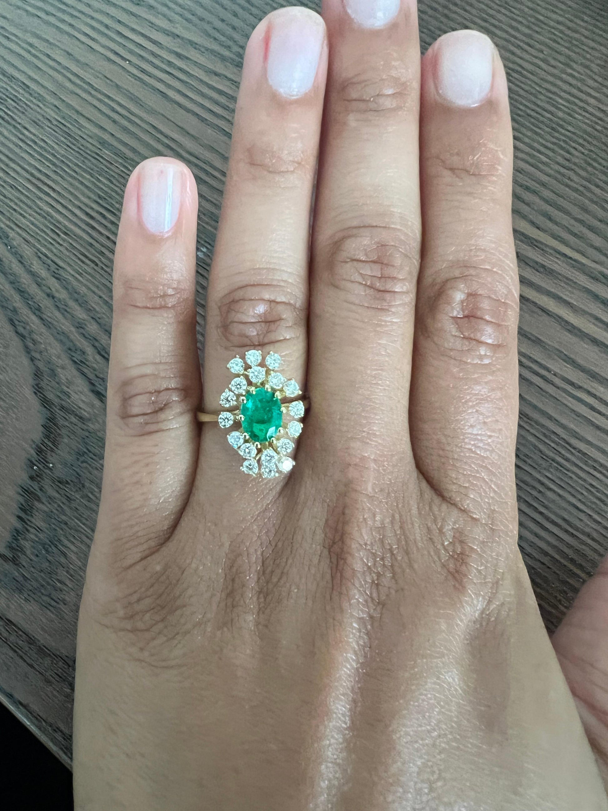 GIA Certified 1.87 Carat Natural Emerald Diamond Yellow Gold Ring