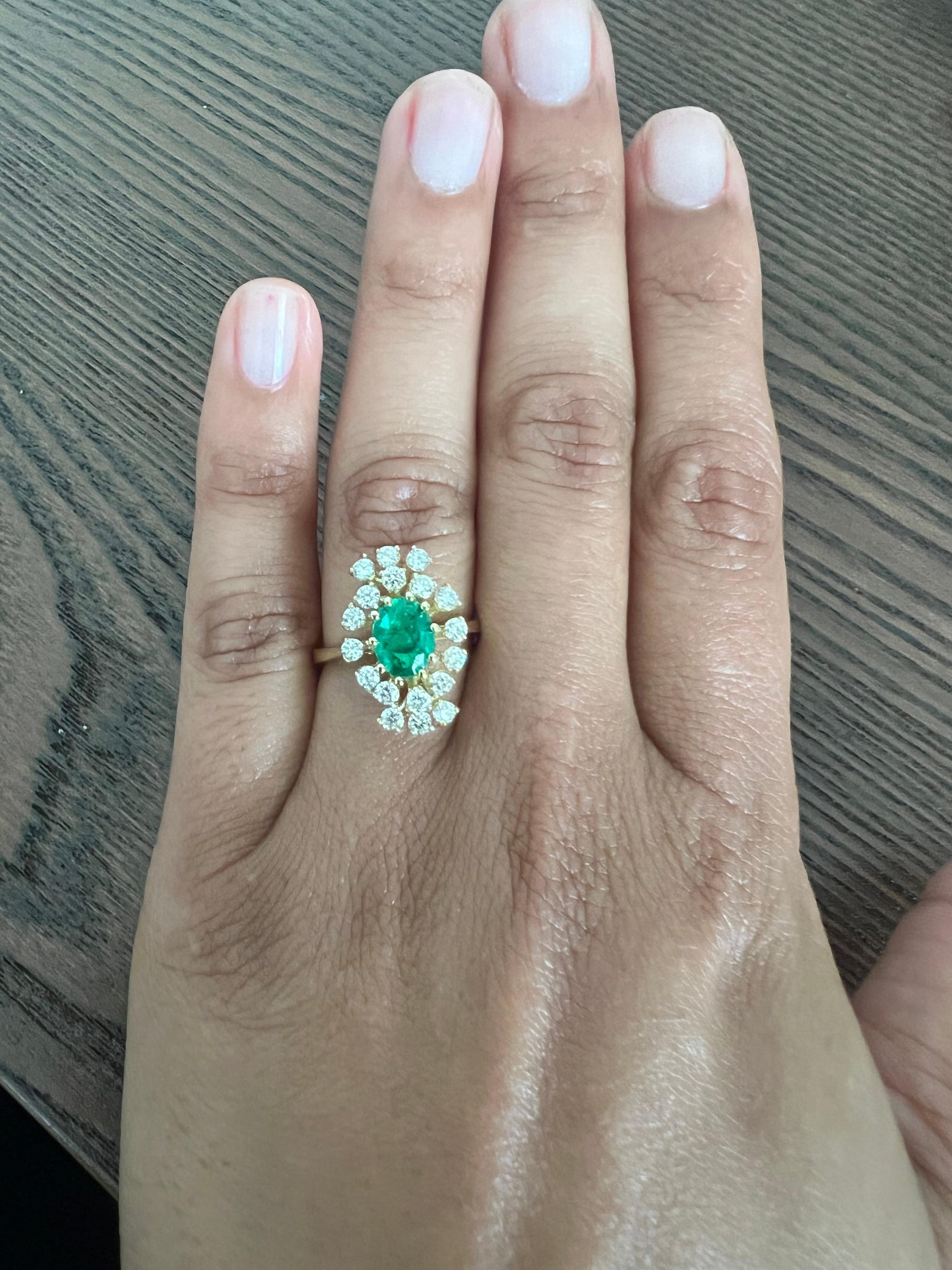 GIA Certified 1.87 Carat Natural Emerald Diamond Yellow Gold Ring