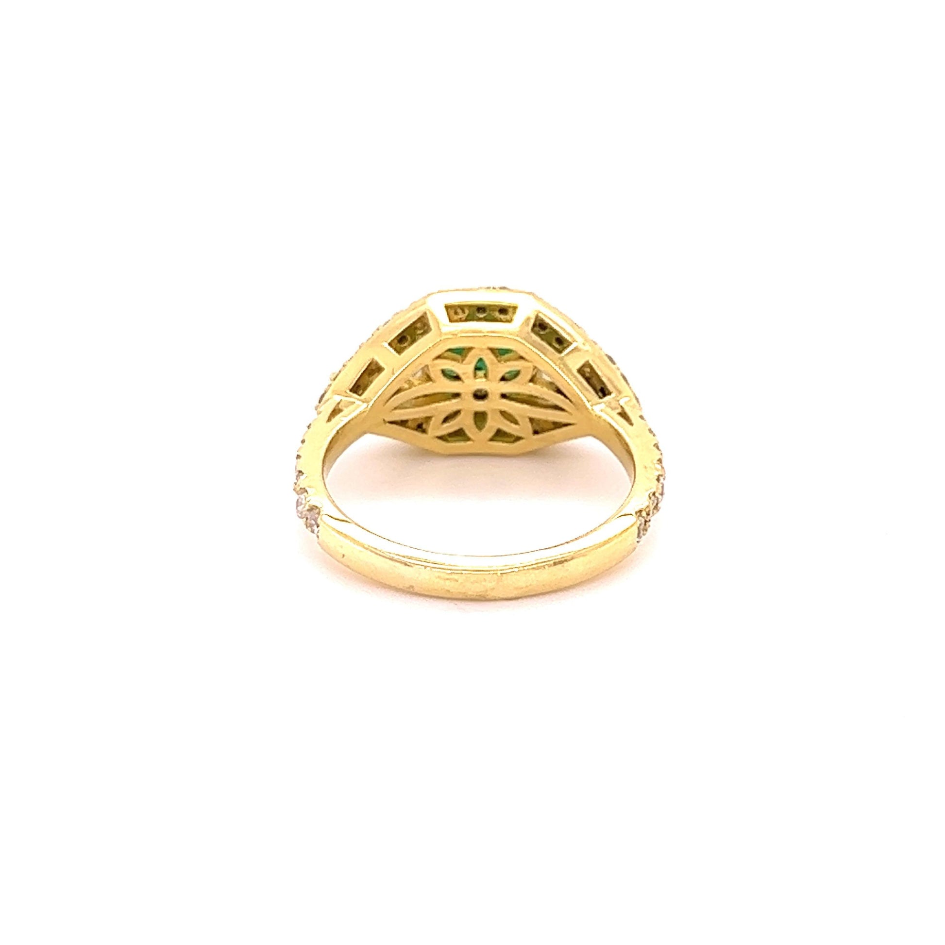 GIA Certified 2.50 Carat Emerald Diamond 18 Karat Yellow Gold Bridal Ring