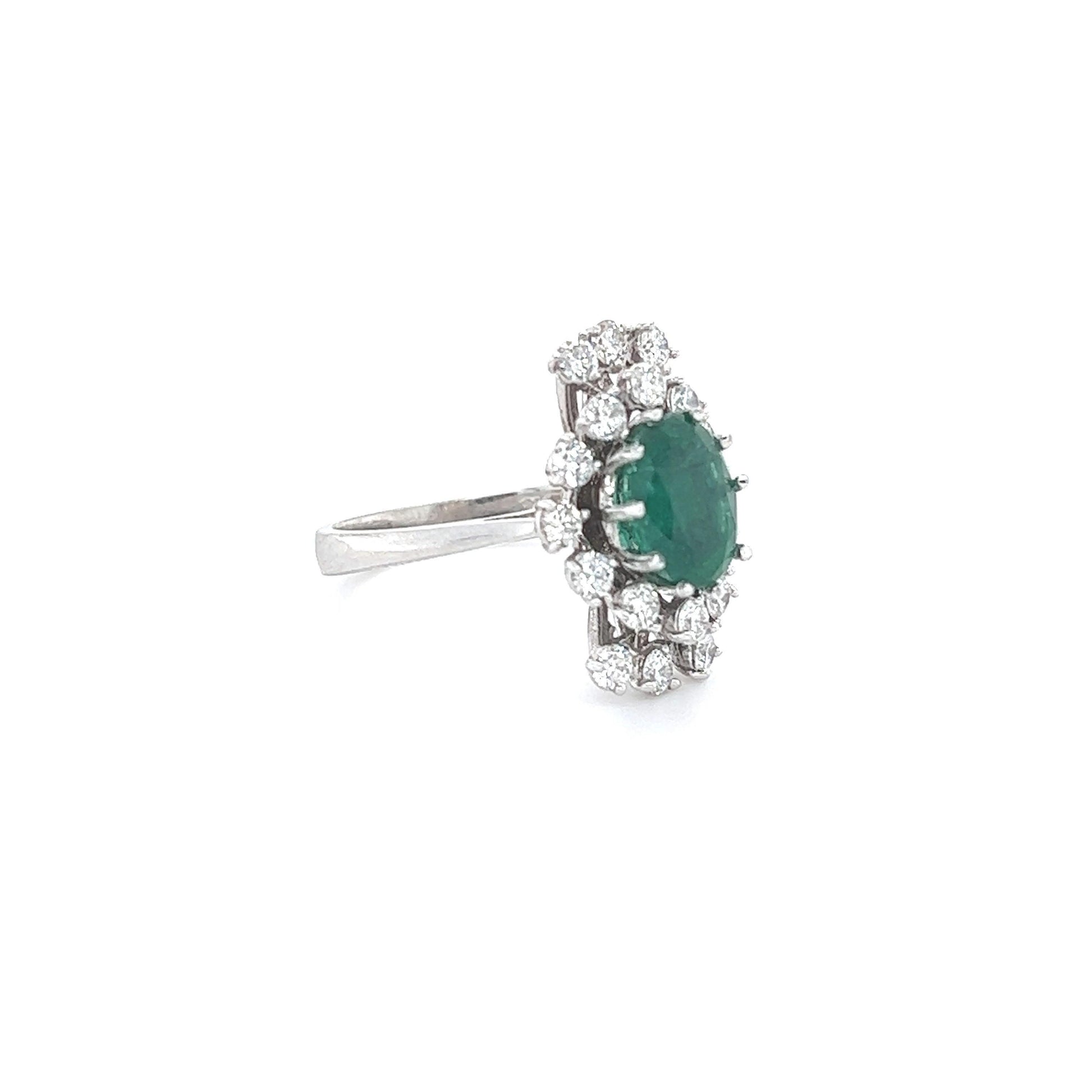 GIA Certified 2.92 Carat Natural Emerald Diamond White Gold Ring