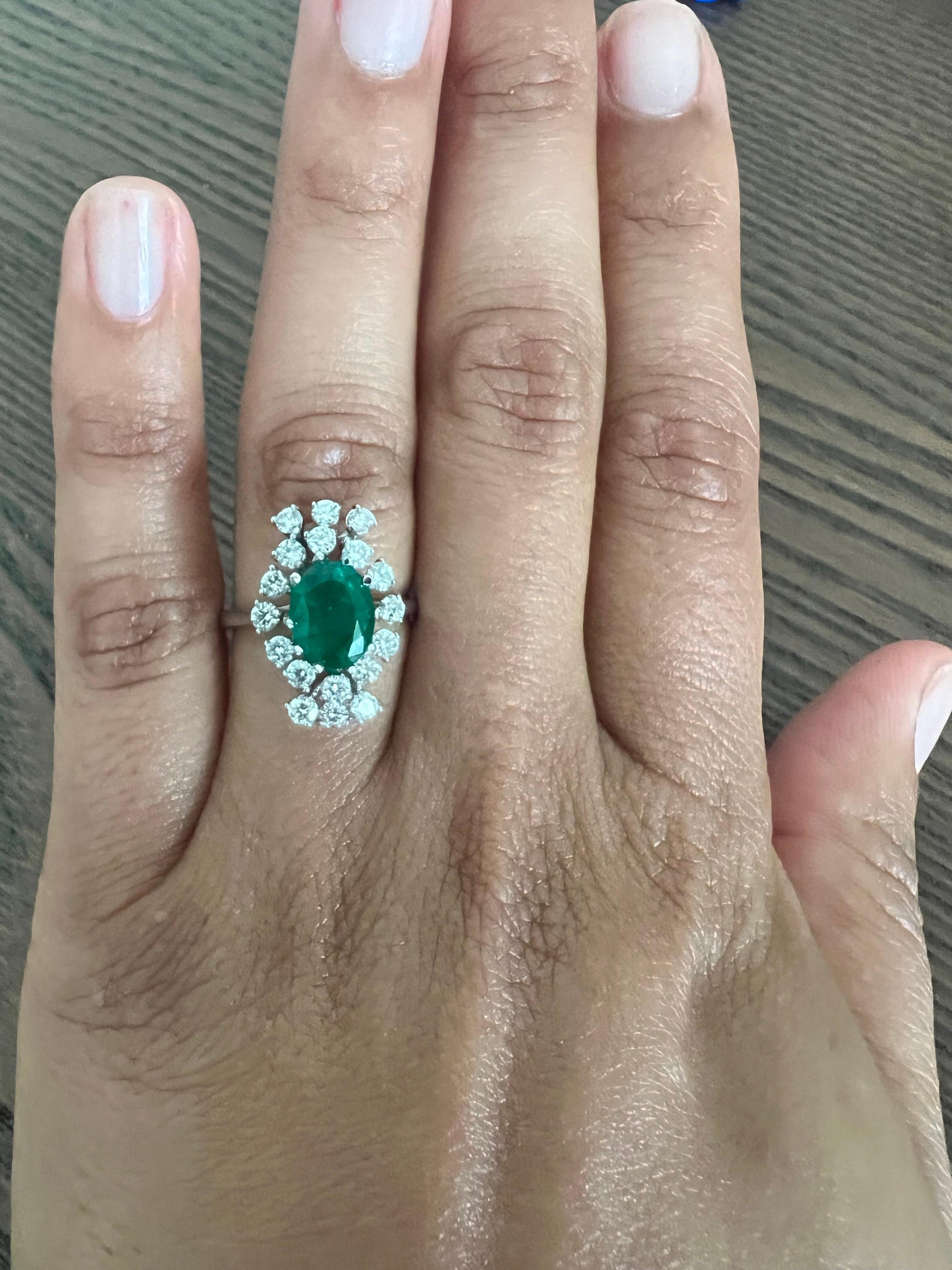 GIA Certified 2.92 Carat Natural Emerald Diamond White Gold Ring