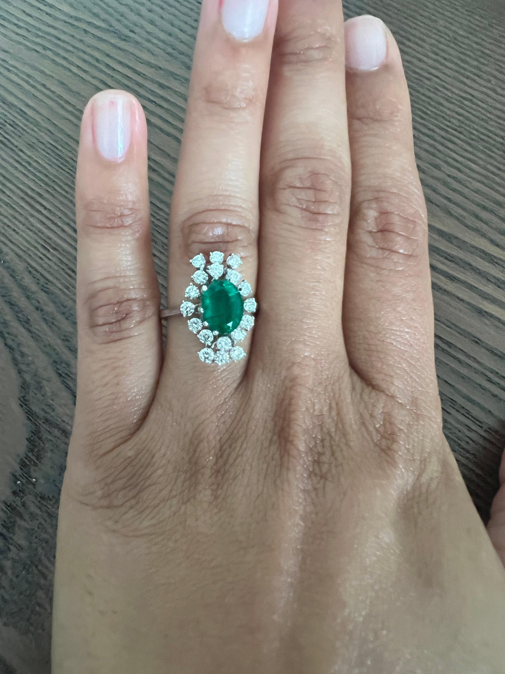 GIA Certified 2.92 Carat Natural Emerald Diamond White Gold Ring